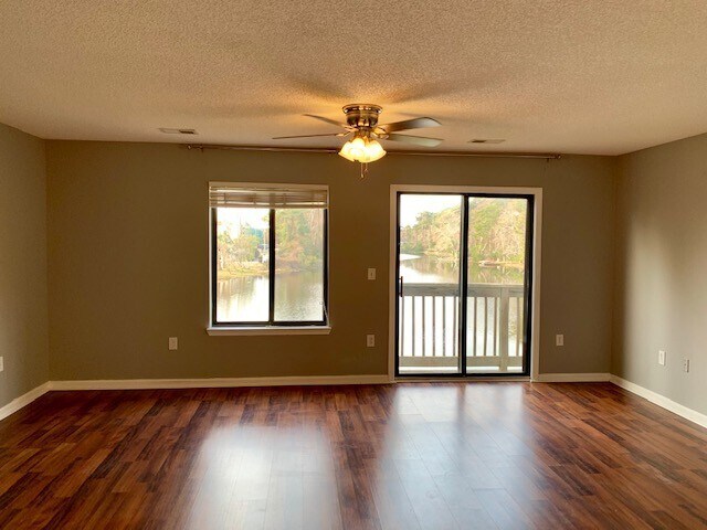 Building Photo - SPACIOUS 3 Bedroom/2.5 Bath in Brandywine. One of a kind & STEPS TO THE OCEAN. Community Pool!