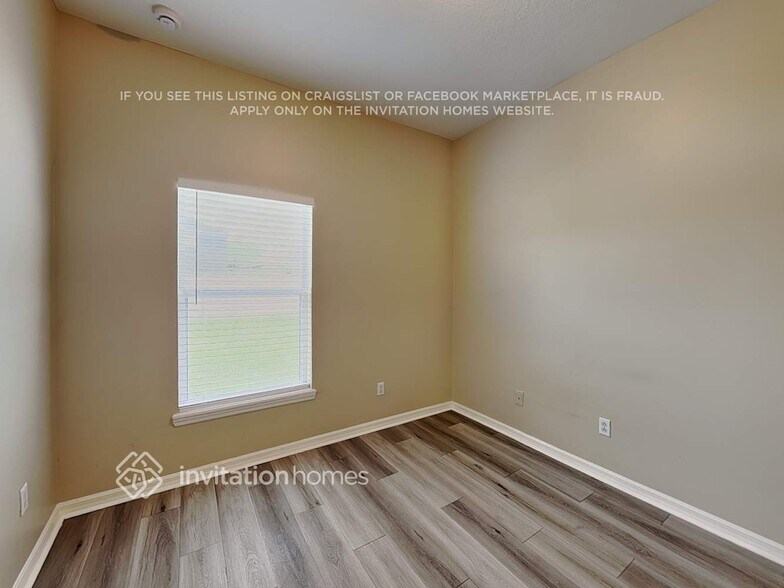 Building Photo - 2122 Senate Ave