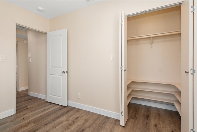 Building Photo - Private South Redondo Beach Back House | Fully Remodeled | 2-Car Garage | Minutes to the Beach!