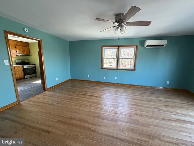 Building Photo - 18 C AND P Ln N