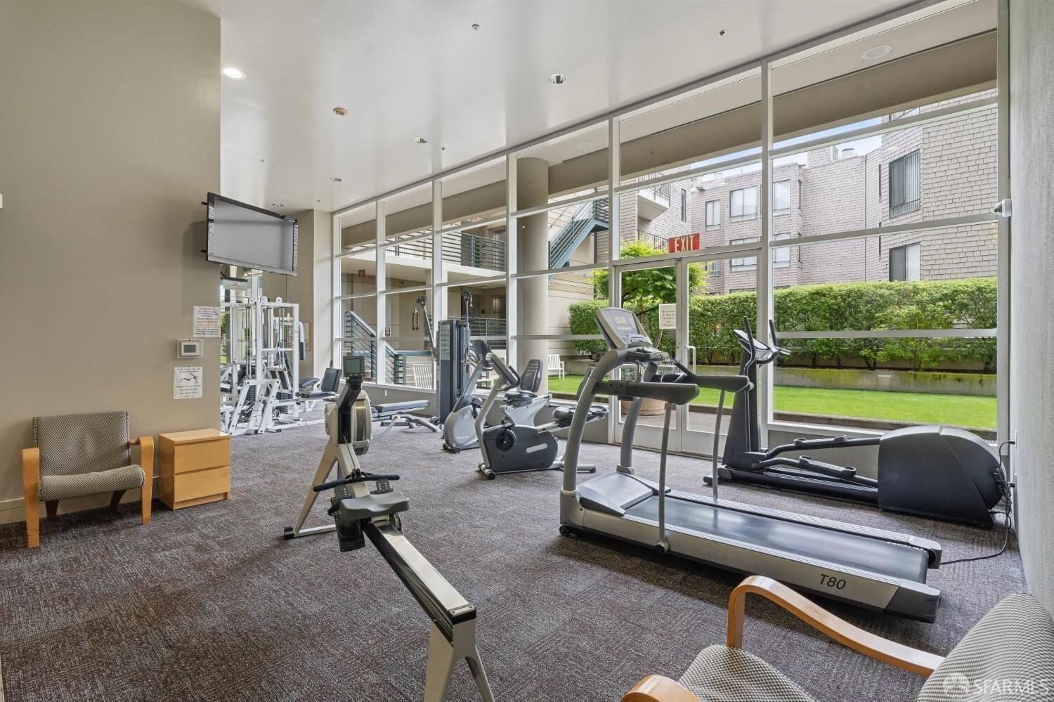 Building Photo - 1388 Gough St