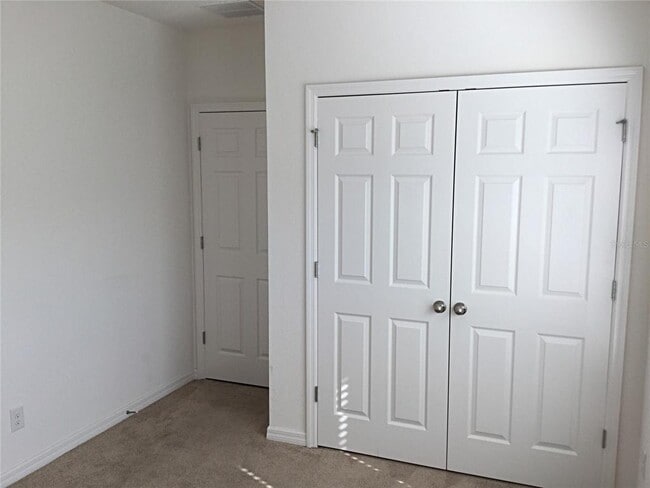 Building Photo - 662 Vitoria Rd