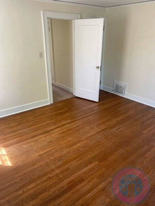 Building Photo - gre8435