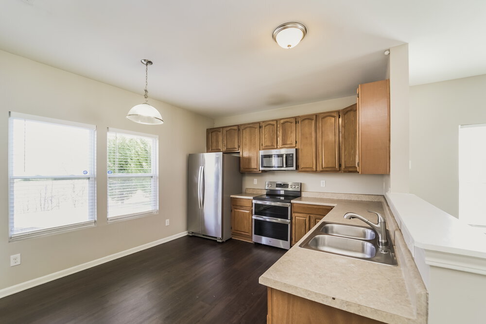 Building Photo - 4828 Abercromby St