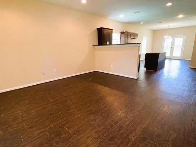 Building Photo - 8526 Homewood Ln