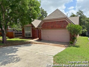 Primary Photo - 1606 Kingsbridge