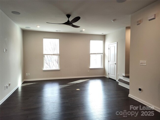 Building Photo - 1538 Kee Ct