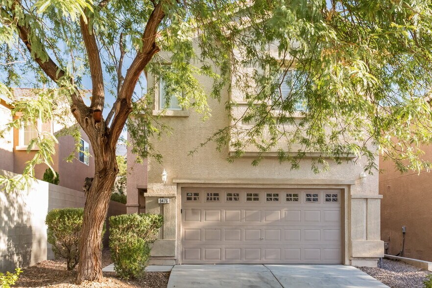Primary Photo - 9476 Plover Falls Ave