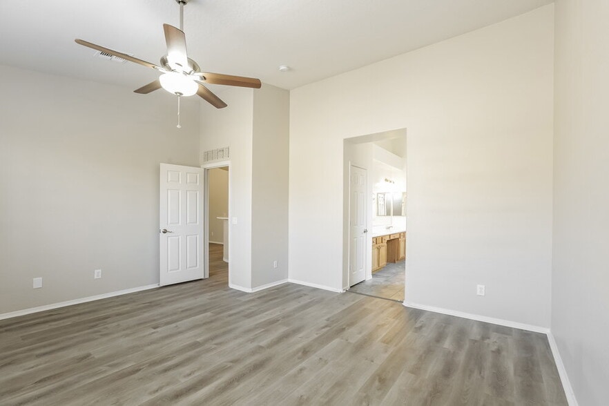 Building Photo - 7308 W Superior Ave