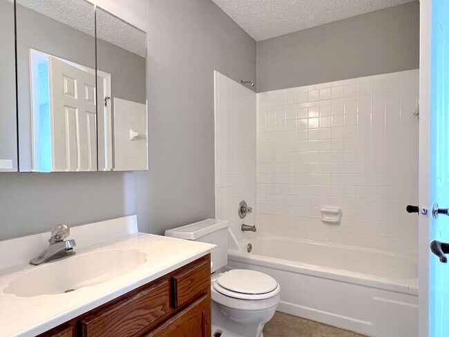 Building Photo - Two-Bedroom End Unit Townhome
