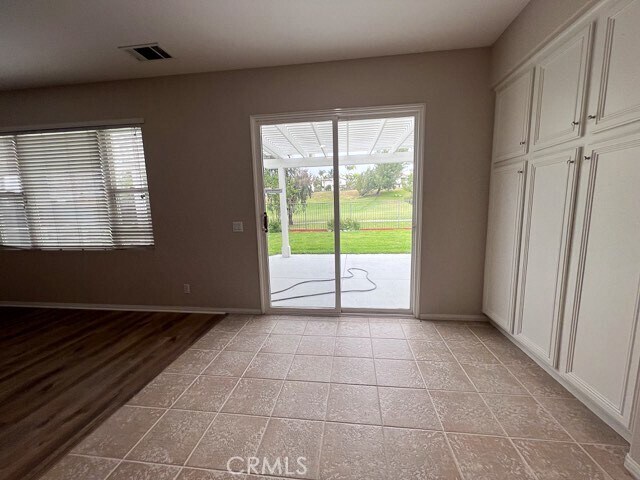 Building Photo - 30906 Crystalaire Dr