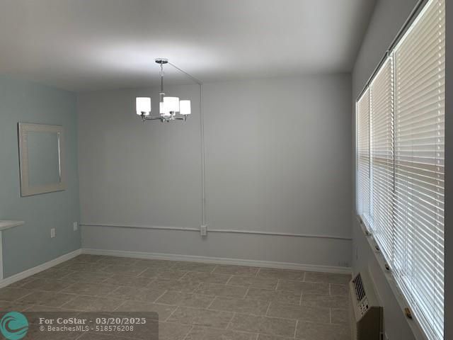 Building Photo - 28 Ventnor Dr