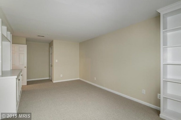 Family Room/Bonus Space - 3901 Ettrick Ct