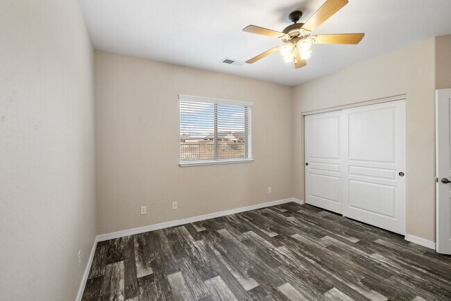 Building Photo - 13024 E Cancun St