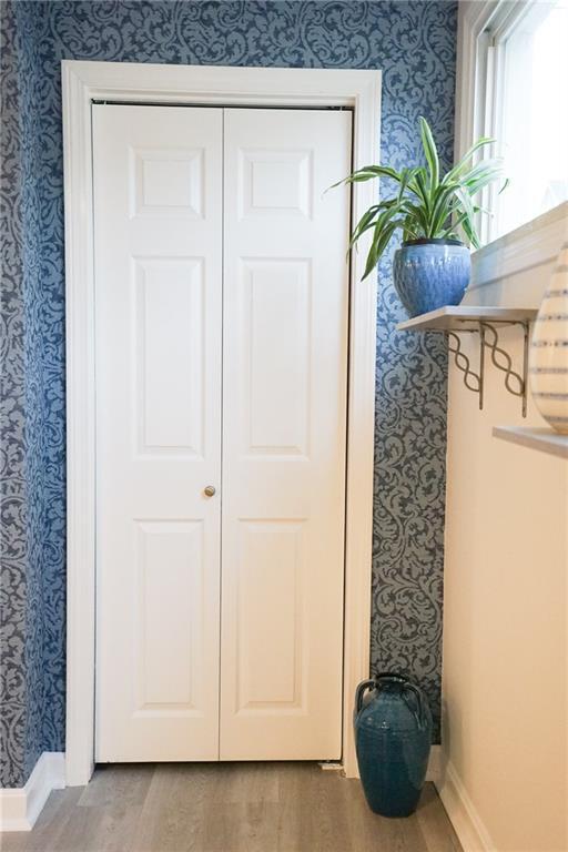 Building Photo - 603 Thames St