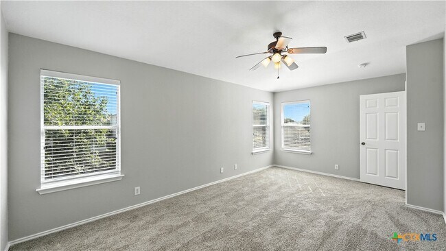 Building Photo - 2137 Dorman Dr