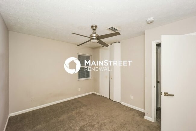 Building Photo - 4 Bedroom Pet-Friendly Home in Decatur, GA with Main Street Renewal