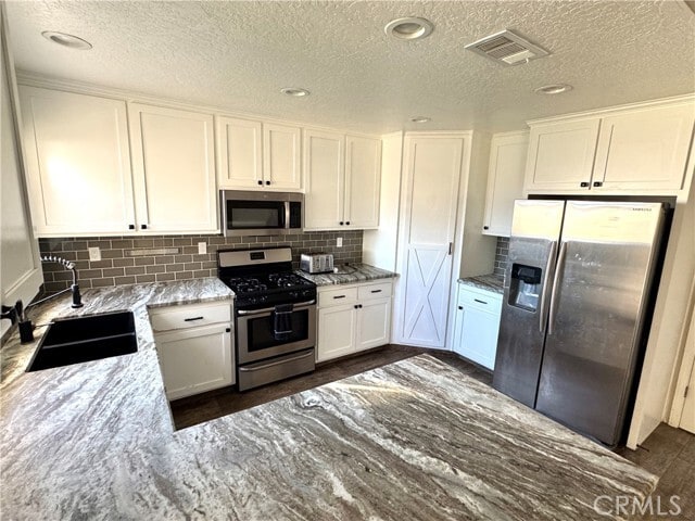 Building Photo - 12900 Briarcliff Dr