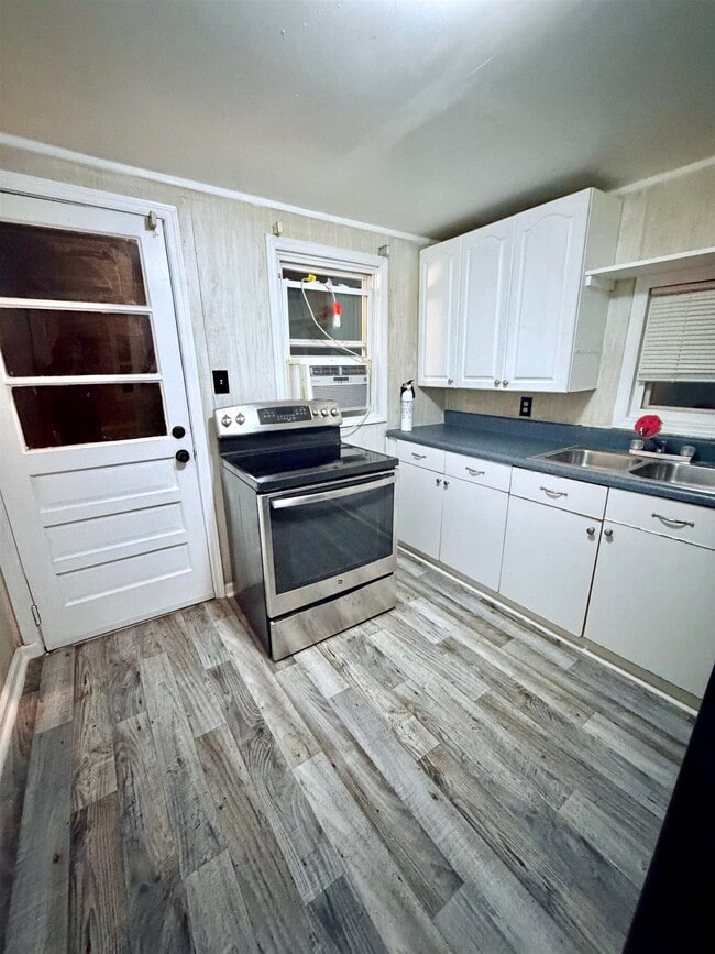 Building Photo - 1625 Old Bainbridge Rd