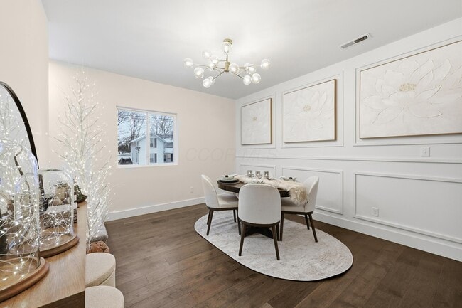 Building Photo - 321 W Columbia St