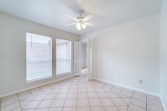 Building Photo - 15114 Forest Lodge Dr