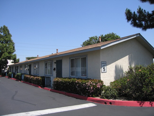 Back of the Building - Briar Patch II Apartments