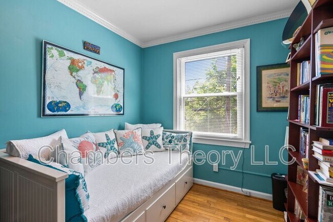 Building Photo - 303 Mt Vernon Ave