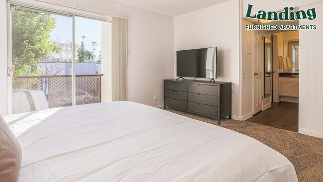 Building Photo - 555 Laurie Ln