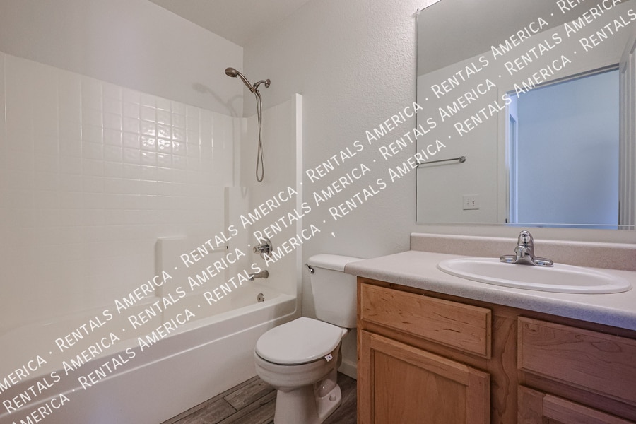Building Photo - 6671 S Danielson Way