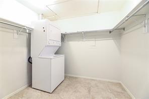 Building Photo - 10432 High Hollows Dr