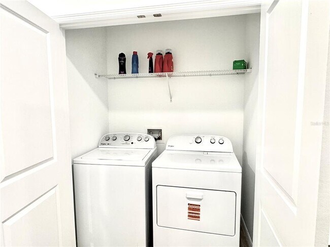 Building Photo - 445 Mangrove Shade Cir