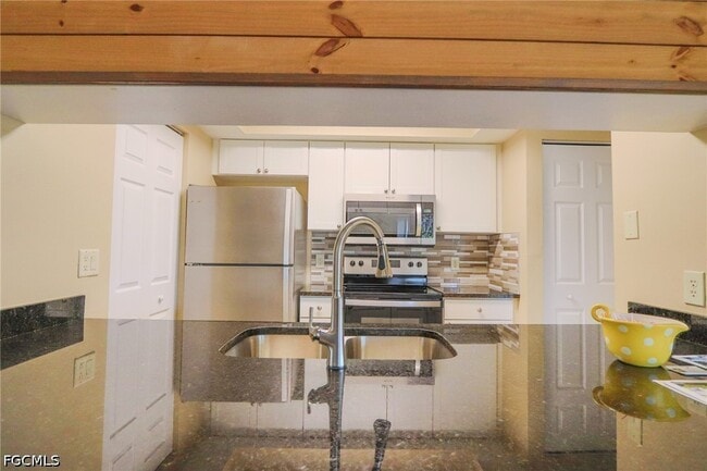 Building Photo - 6250 Timberwood Cir