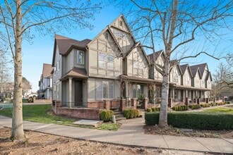 Building Photo - 28839 SW Costa Cir W