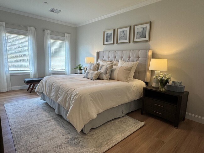 Building Photo - 74 Rockingham Rd