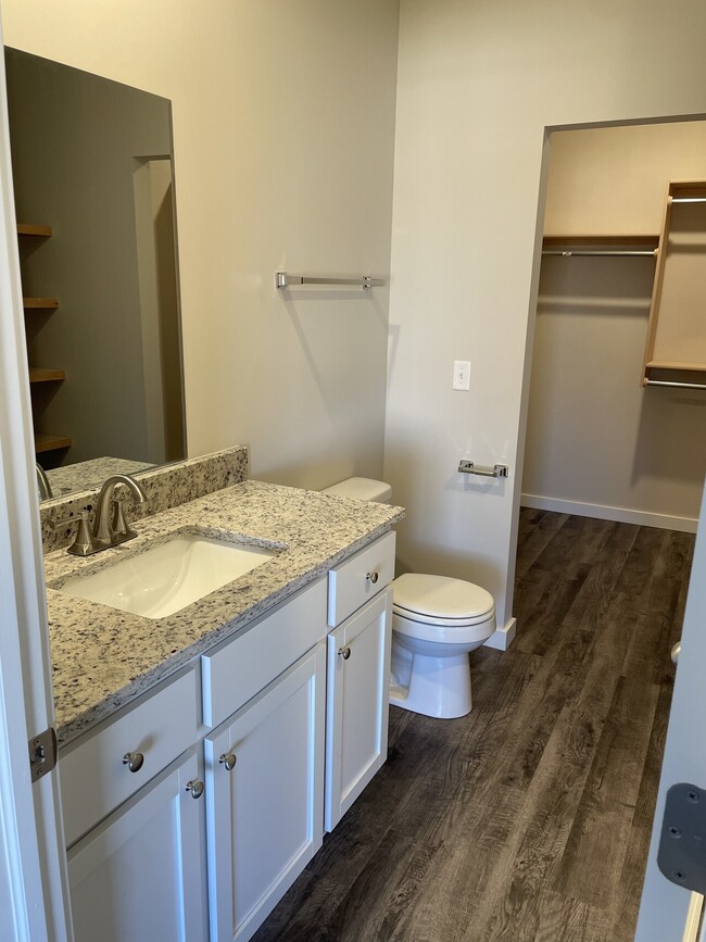 Building Photo - Goddard Duplex