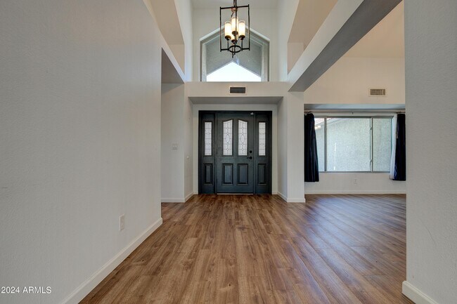 Building Photo - 1945 E Velvet Dr