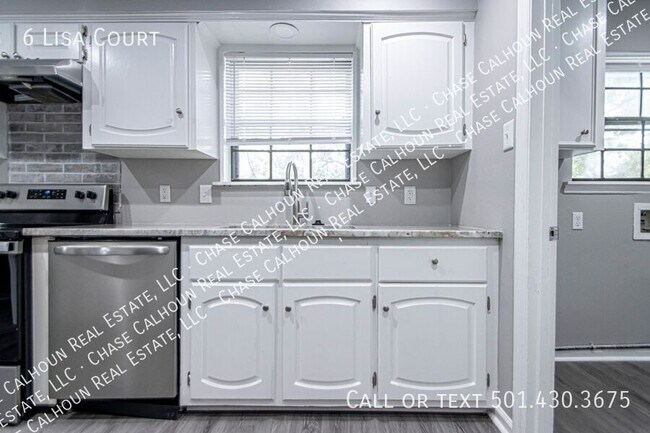 Building Photo - 6 Lisa Ct