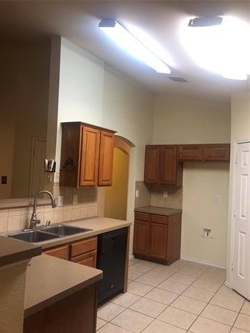 Building Photo - 1309 Huntsville Dr