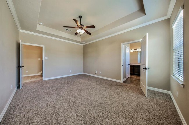 Building Photo - 703 Audra Ln
