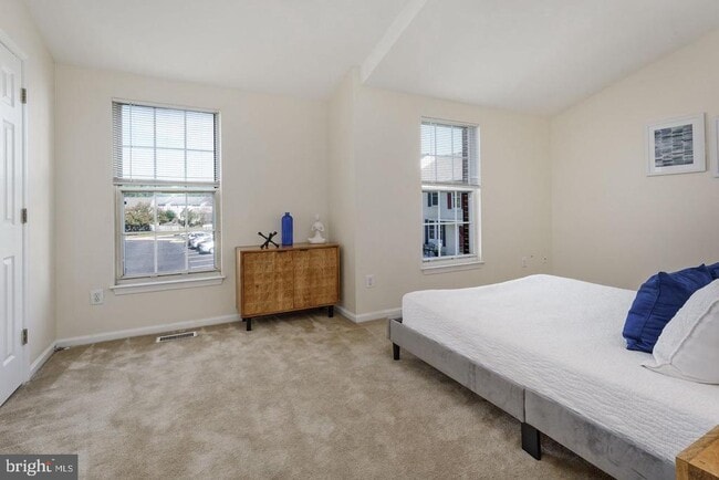 Building Photo - 3433 Belleplain Ct