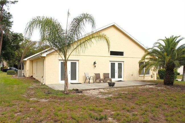 Building Photo - 13748 Meade Ct