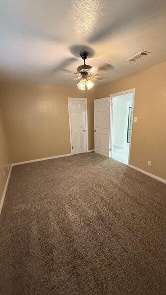 2 other bedrooms - 1311 21st St