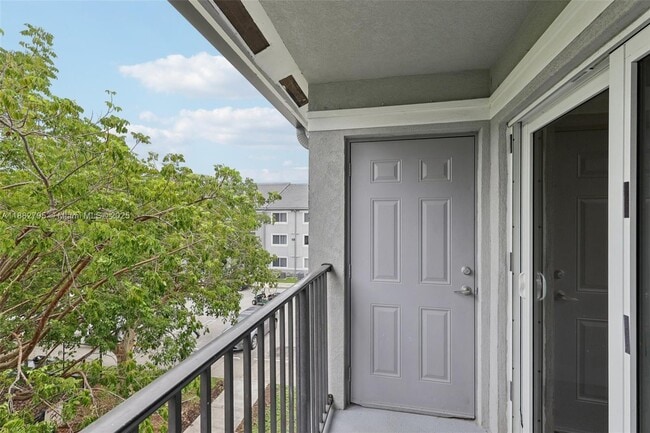 Building Photo - 15470 SW 284th St