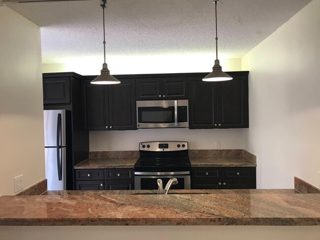 Building Photo - 233 Charter Way