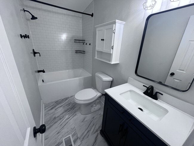 Building Photo - 2584 Black Jack Rd