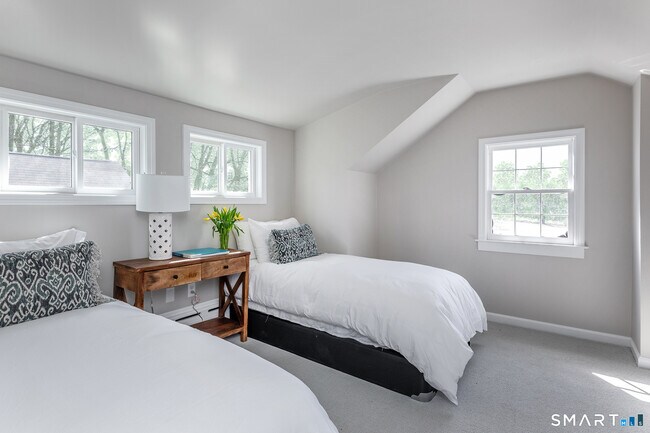 Building Photo - 108 East St