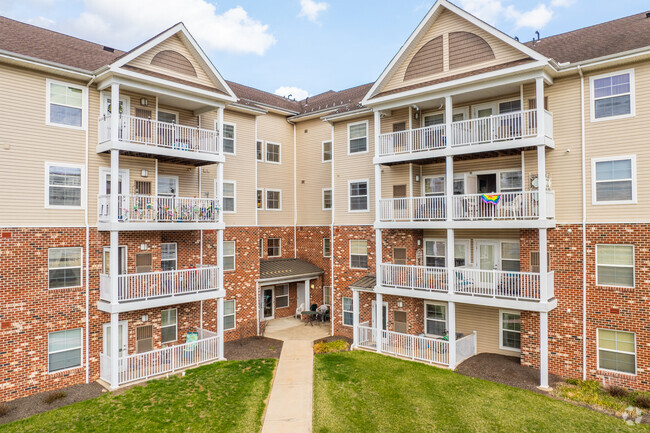 Building Photo - French Creek - 62 and older community