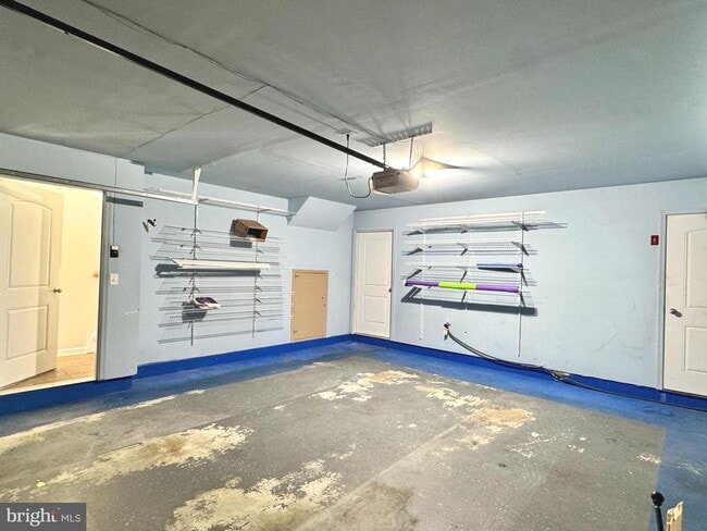 Building Photo - 312 Wilkinson Dr