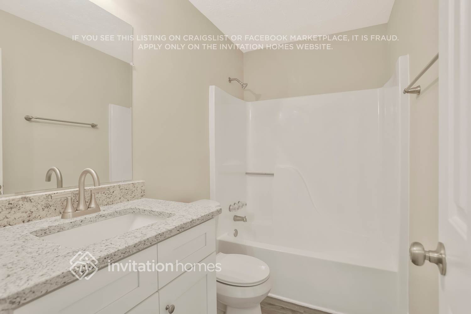 Building Photo - 3391 Longfield Dr SW