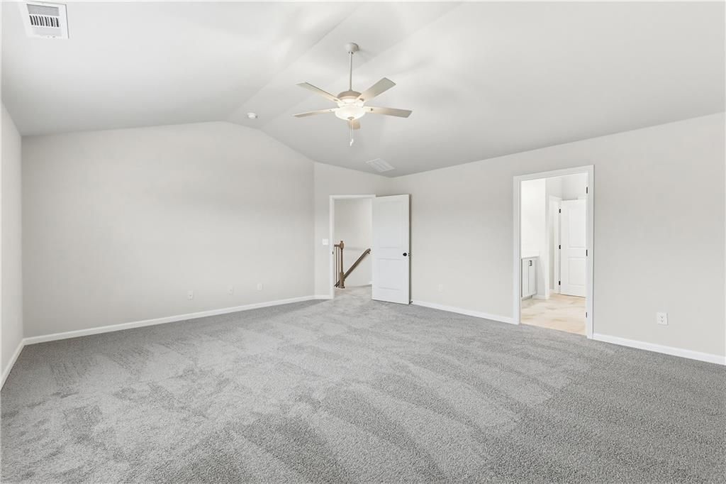 Building Photo - 2500 Sunny Hill Rd